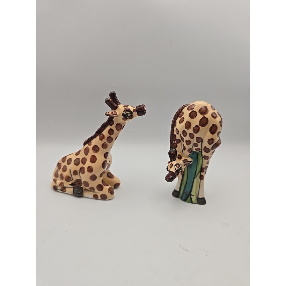 Whimsical Giraffe Salt and Pepper shakers Blue Sky Lynda Corneille